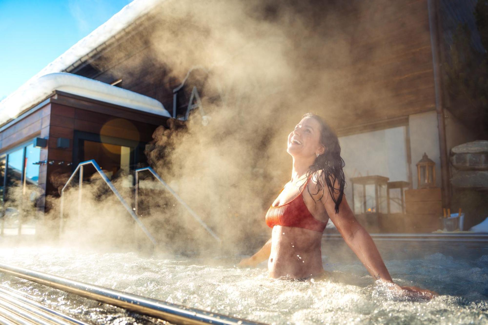 La Val Hotel & Spa Breíl Dış mekan fotoğraf