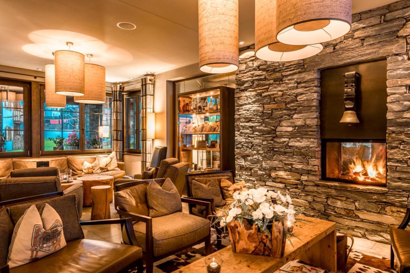 La Val Hotel & Spa Breíl Dış mekan fotoğraf